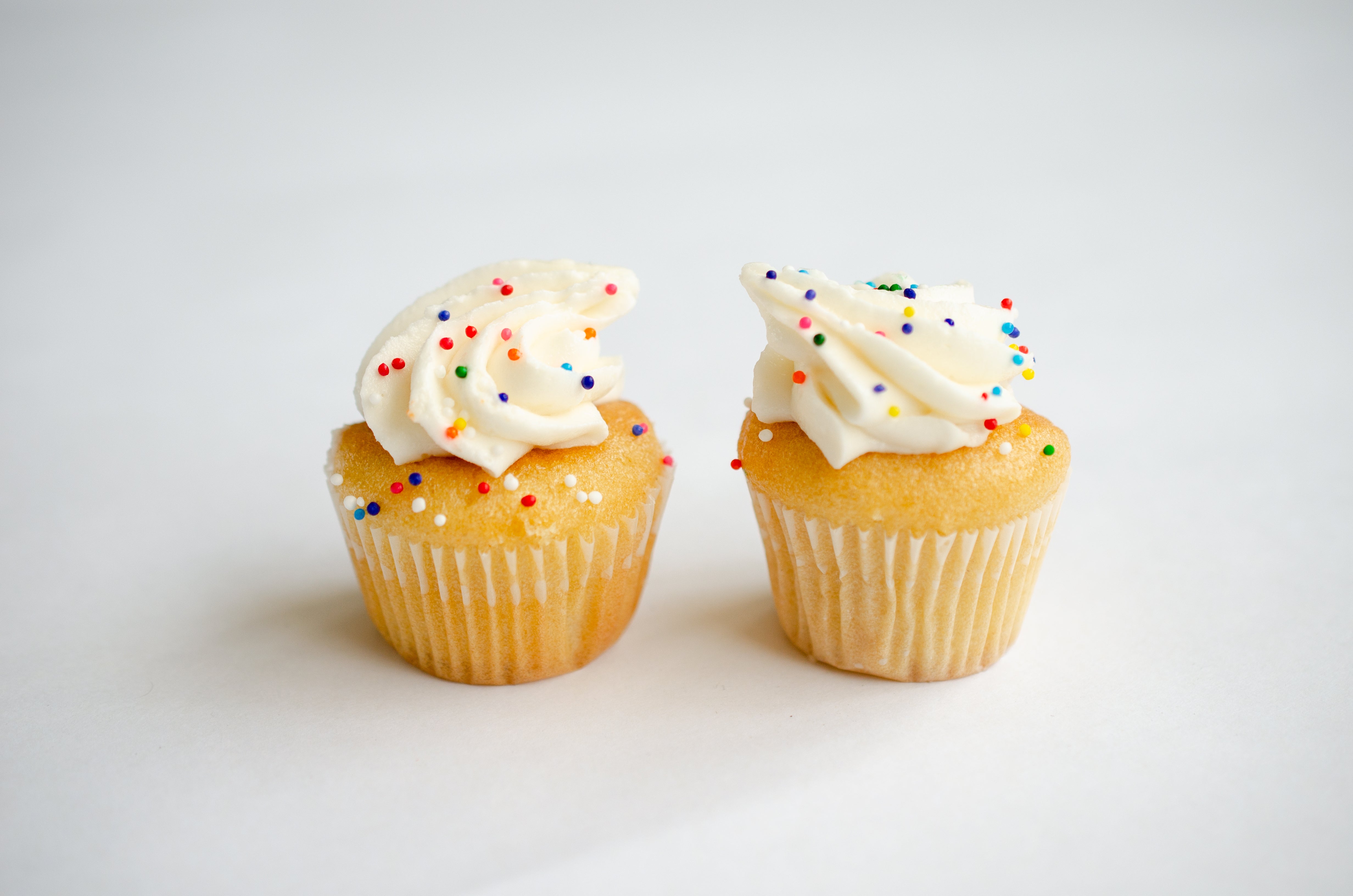 logboek Guinness band Vanilla Mini Cupcakes | Artisan-Crafted Gluten-Free – Mariposa Baking Co. |  Pick-Ups