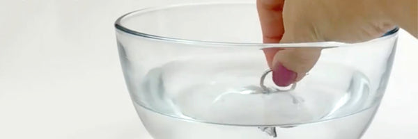 Clean-jewellery-with-water