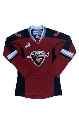 vancouver giants elf jersey