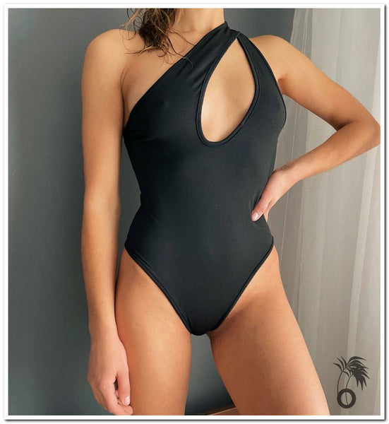 Maillot 1 piece asymétrique | Larobedepalge.fr