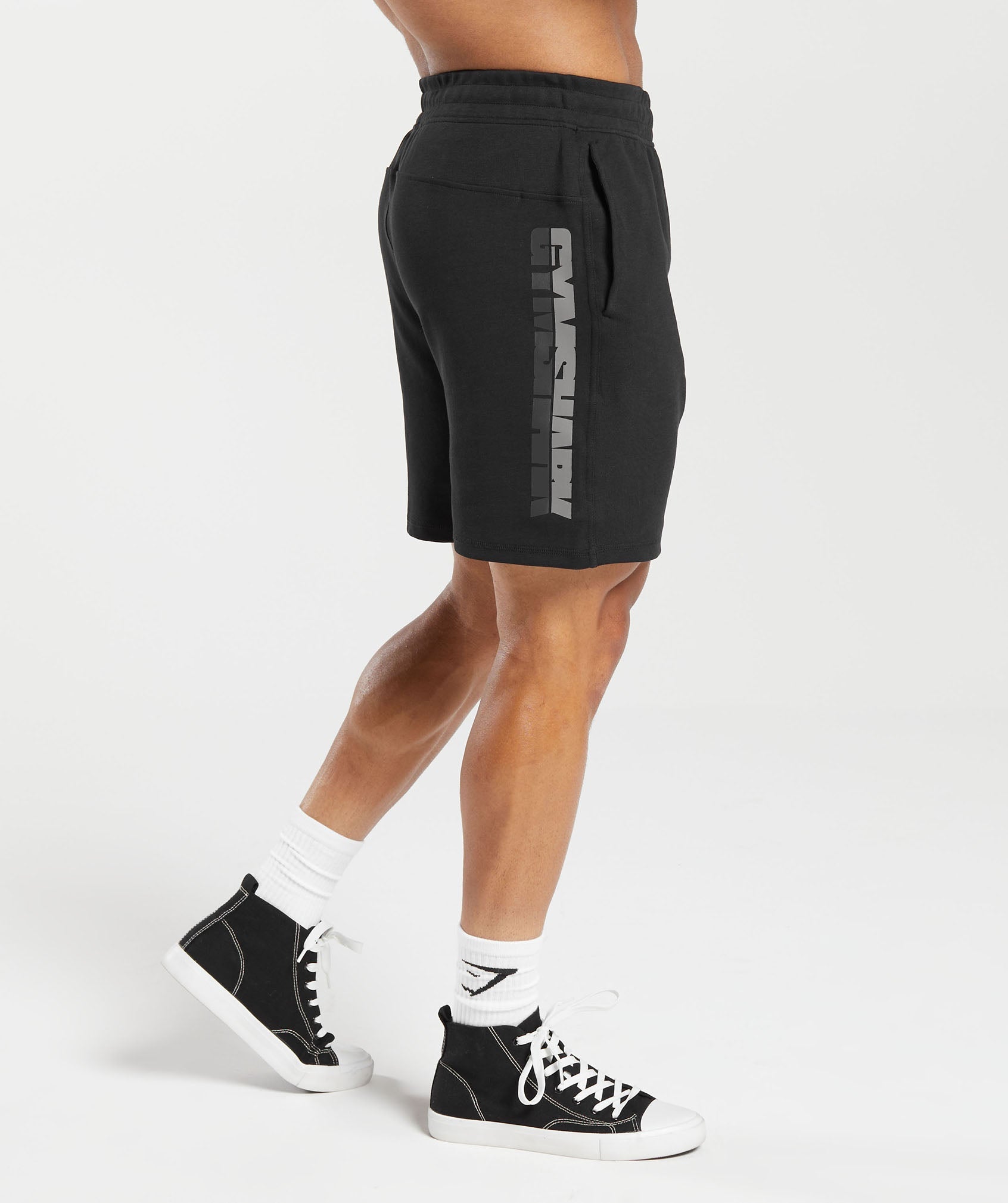 Bold 7" Shorts in Black - view 4