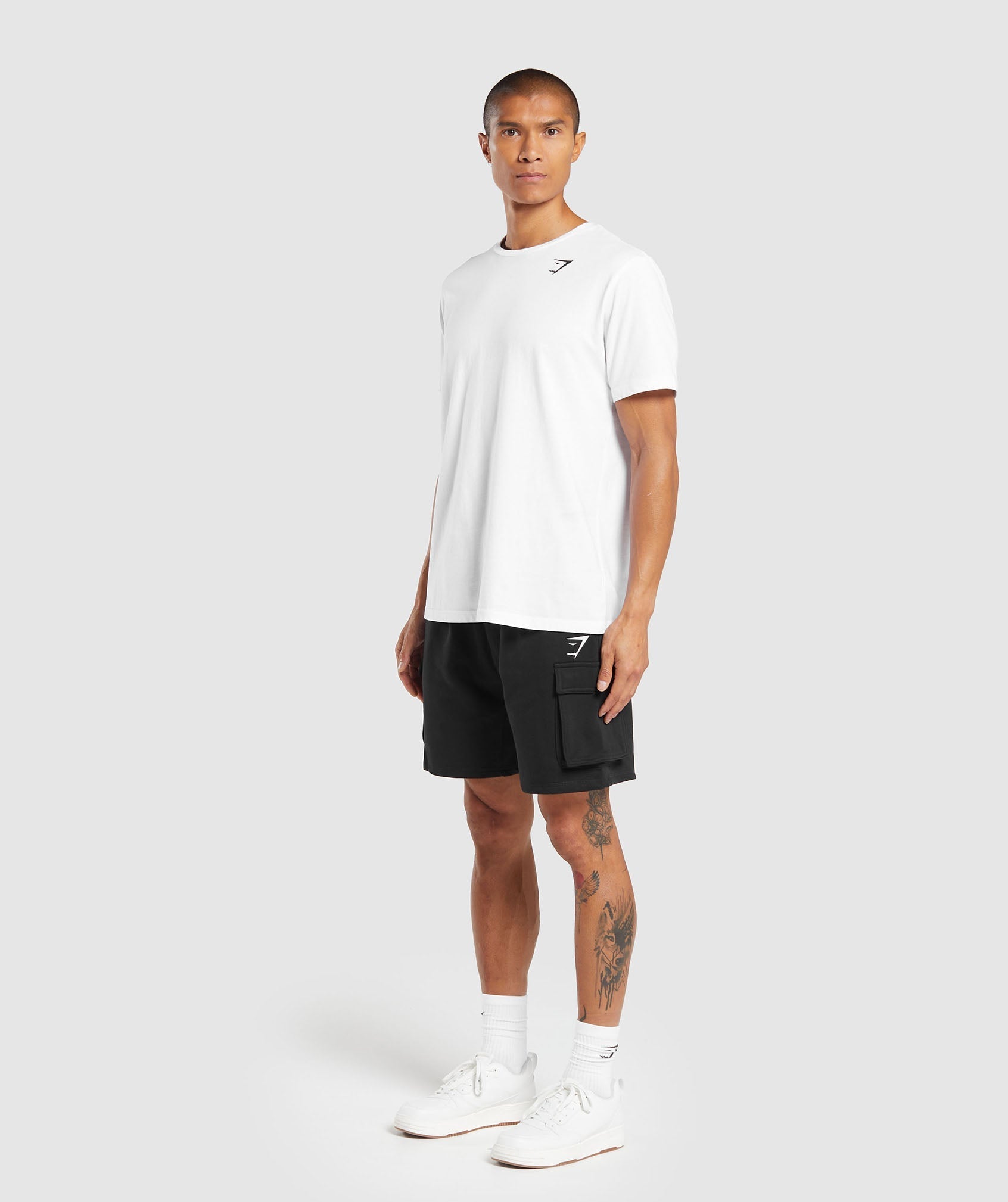 Crest Cargo Shorts in Black - view 4