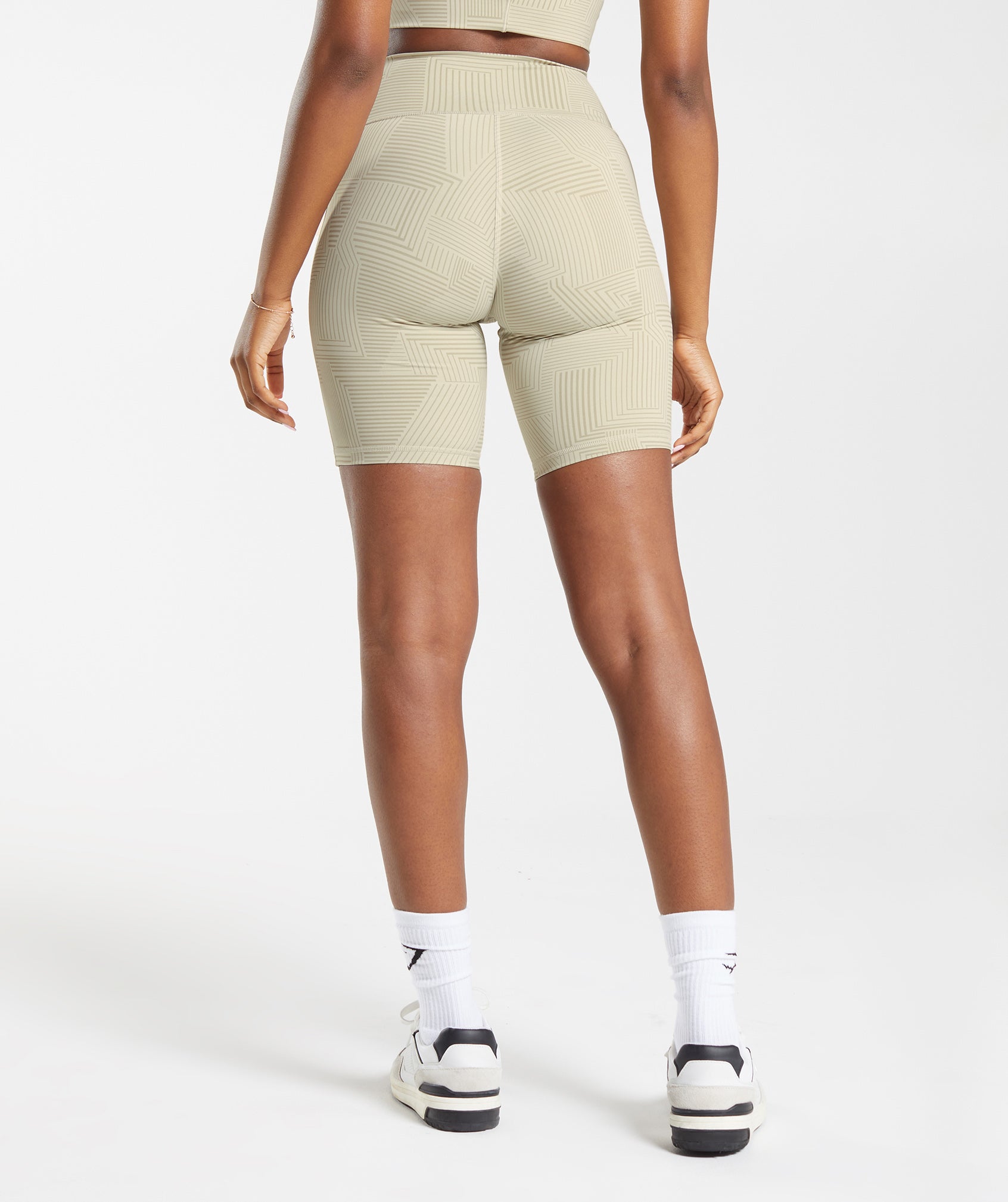 Elevate Cycling Shorts in Sandy Brown