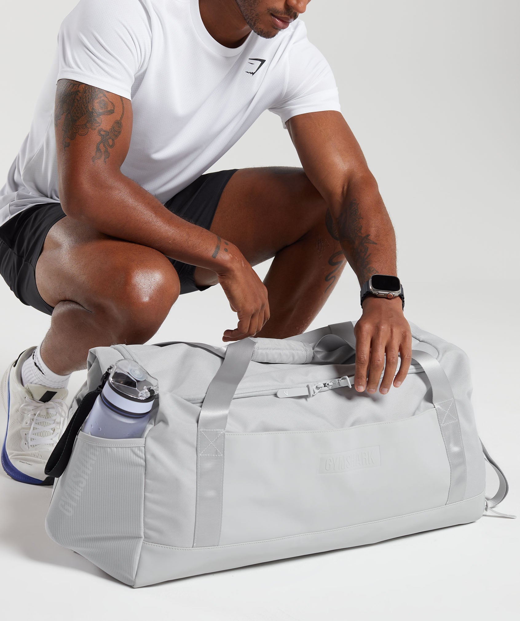 Large Everyday Holdall in Light Grey - view 3