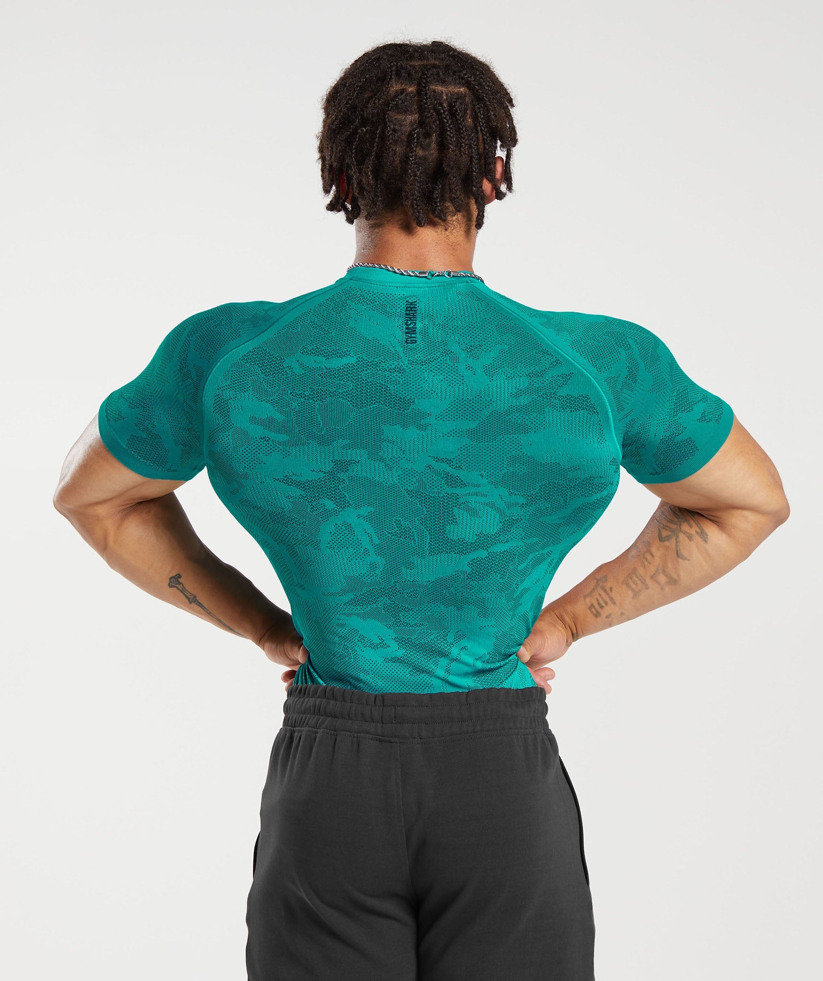 Geo Seamless T-Shirt in Seafoam Blue/Darkest Teal - view 2