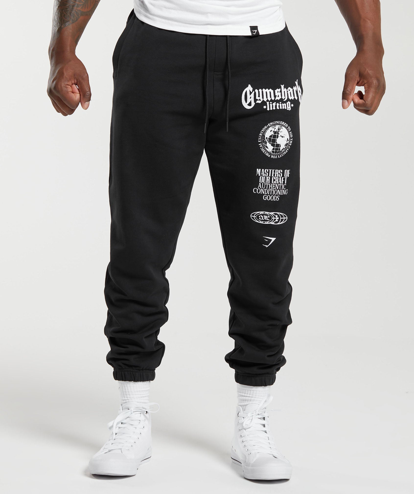 Global Lifting Oversized Joggers in Black - view 6