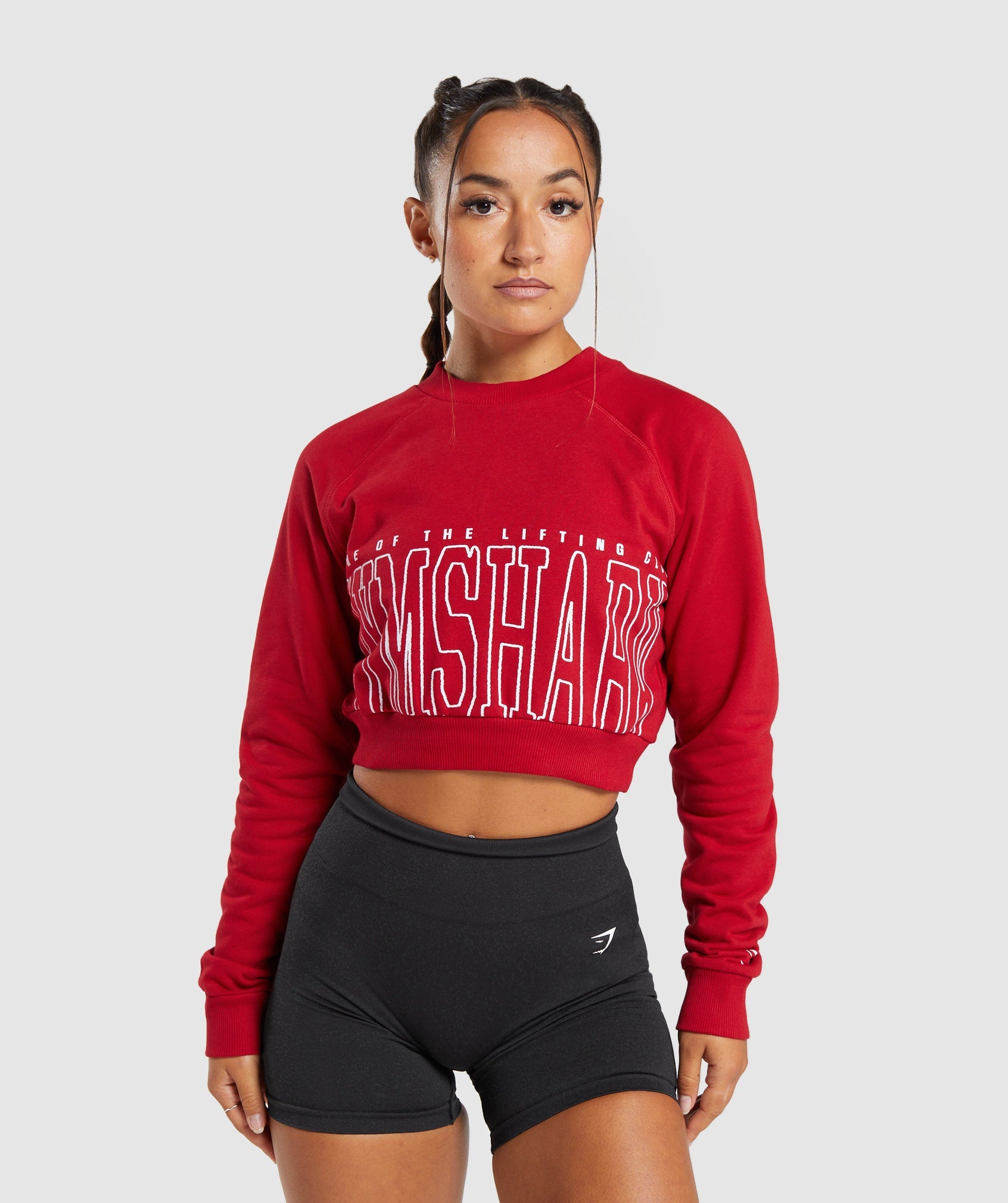 Lifting Graphic Cropped Sweatshirt in Carmine Red