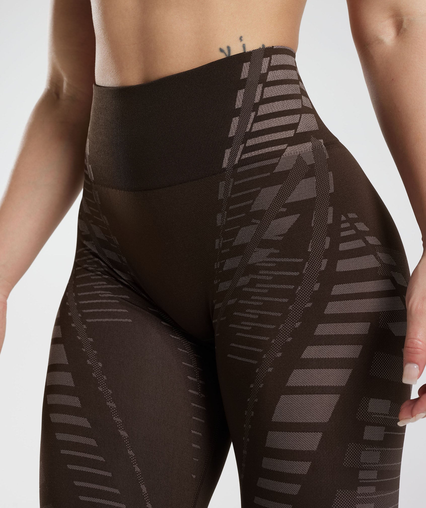 Apex Limit Leggings in Archive Brown/Truffle Brown - view 6