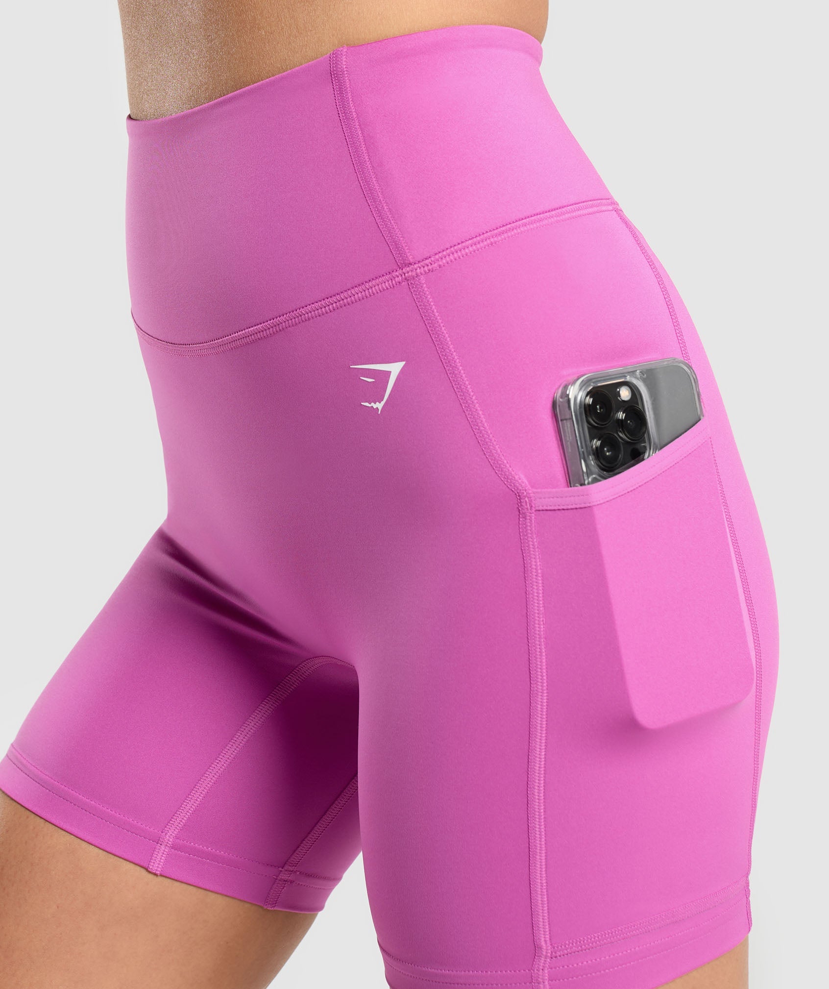 Pocket Shorts in Shelly Pink - view 5