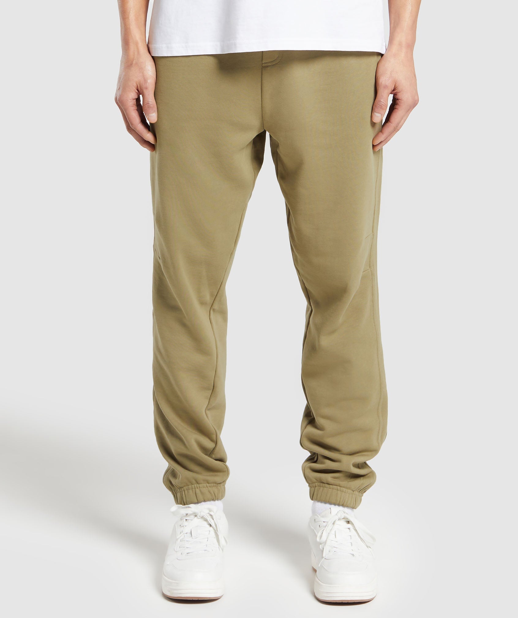 Rest Day Essentials Joggers in Troop Green