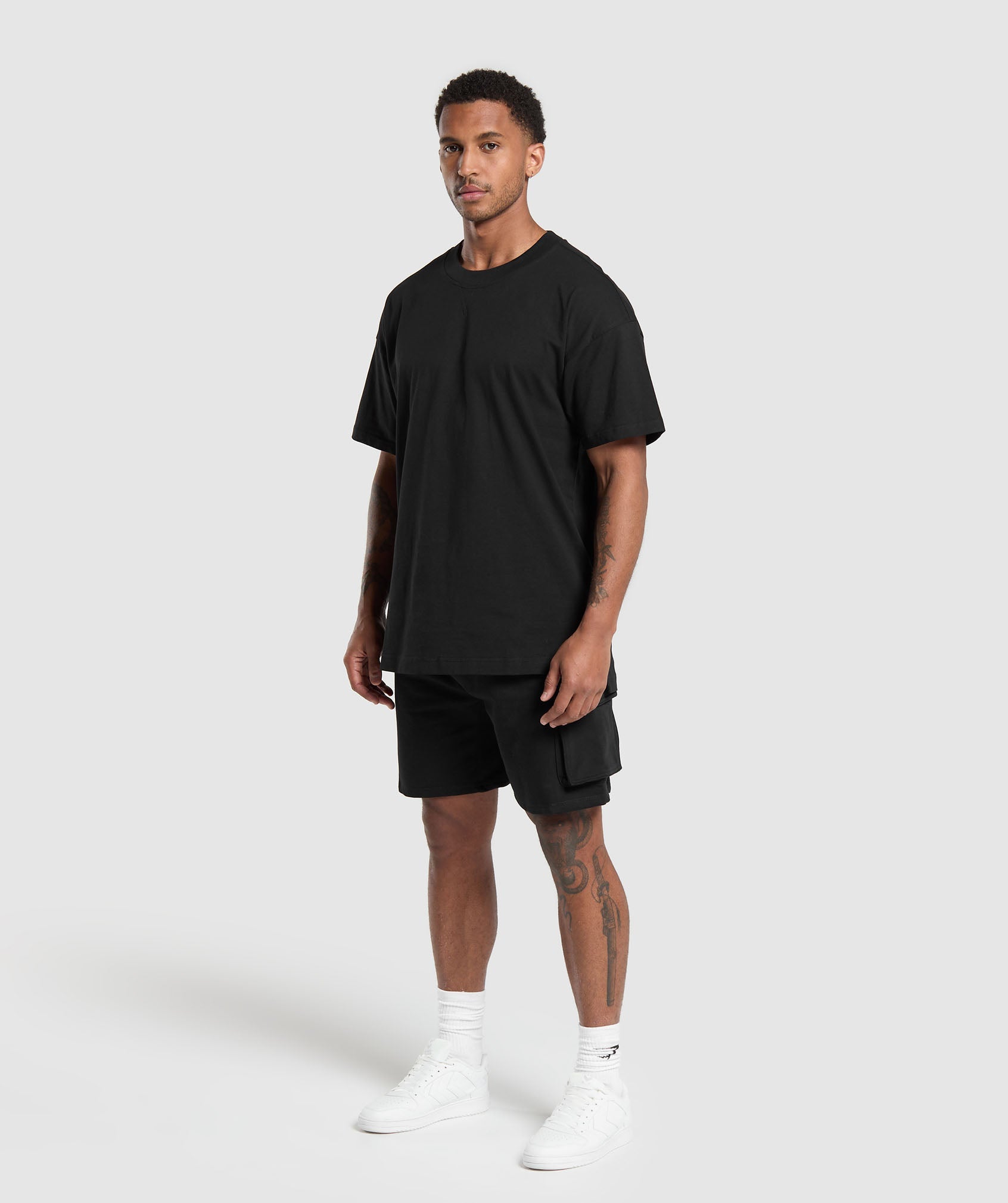 Rest Day Essentials T-Shirt in Black - view 4