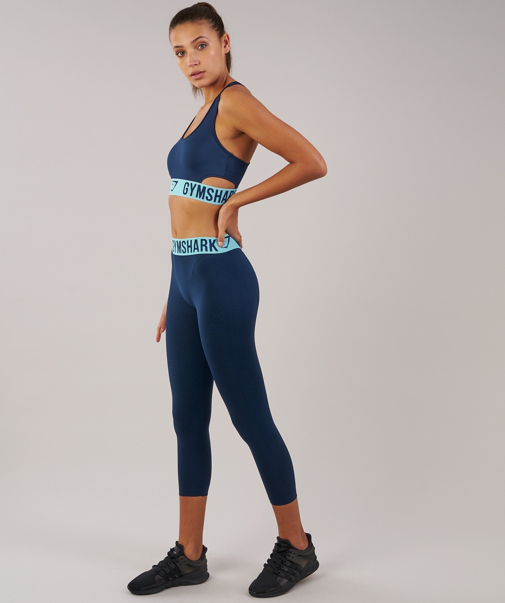 Fit Cropped Leggings in Sapphire Blue/Marine Blue - view 4