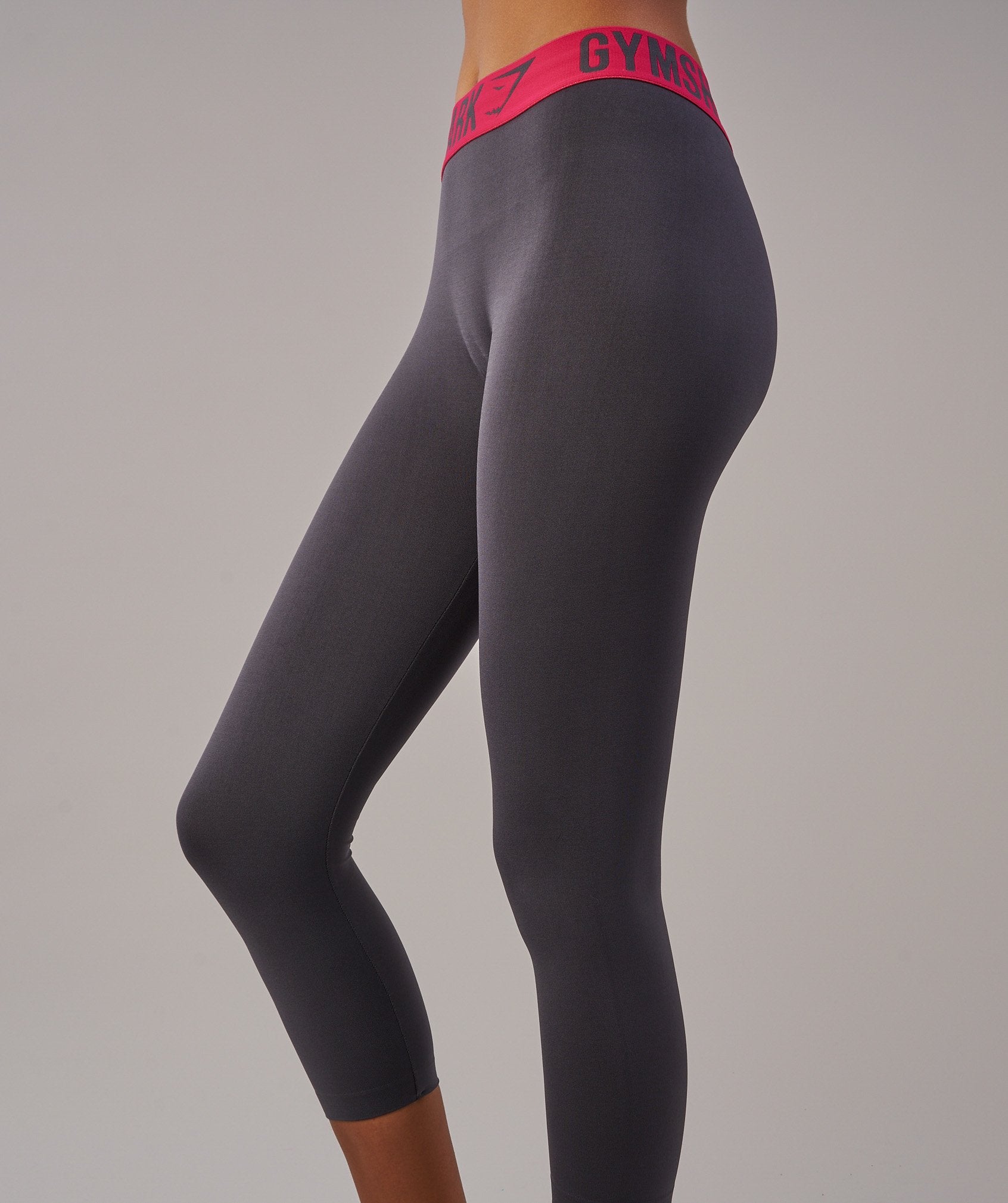 Fit Cropped Leggings in Charcoal/Cranberry - view 6