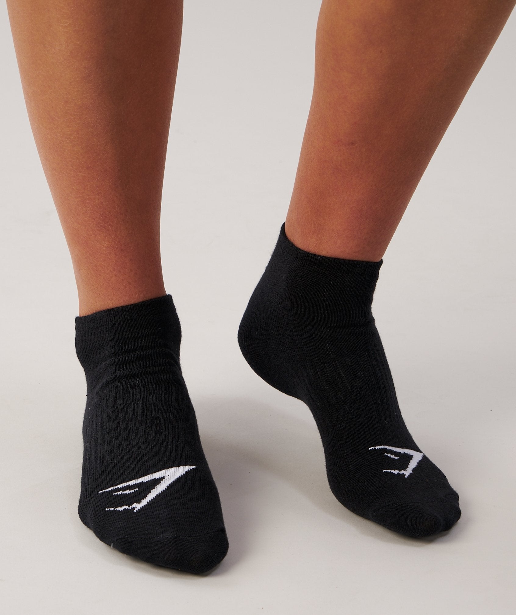Womens Trainer Socks 3pk in Black - view 5