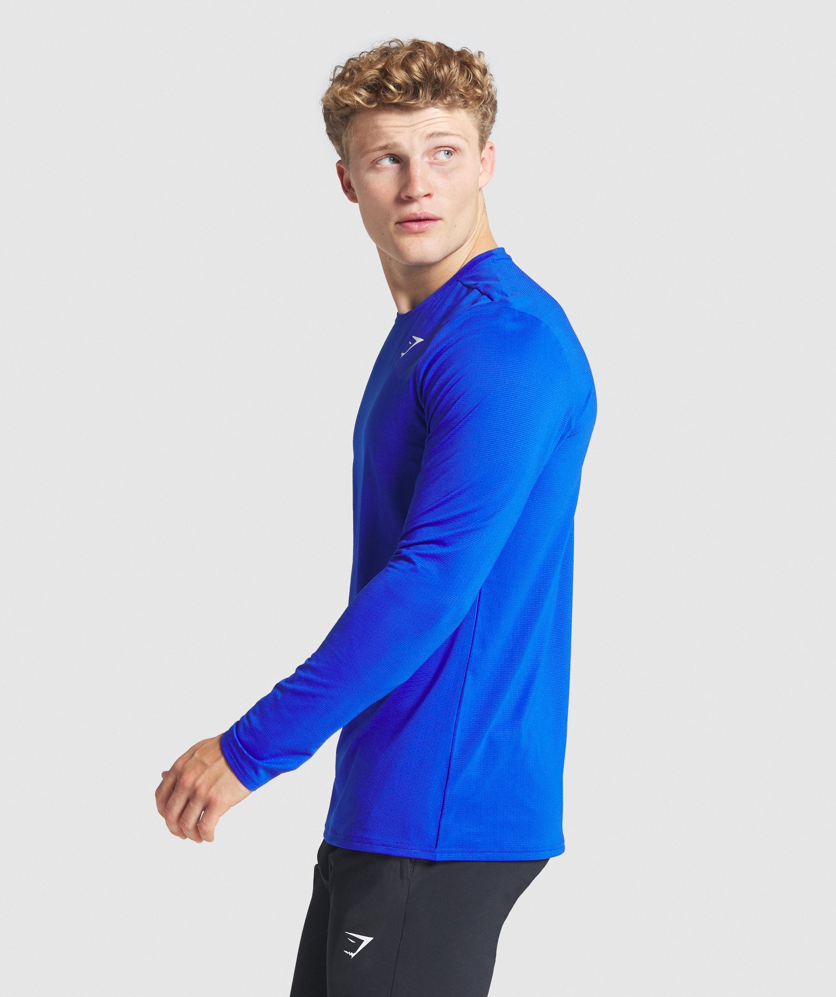 Arrival Long Sleeve T-Shirt in Blue