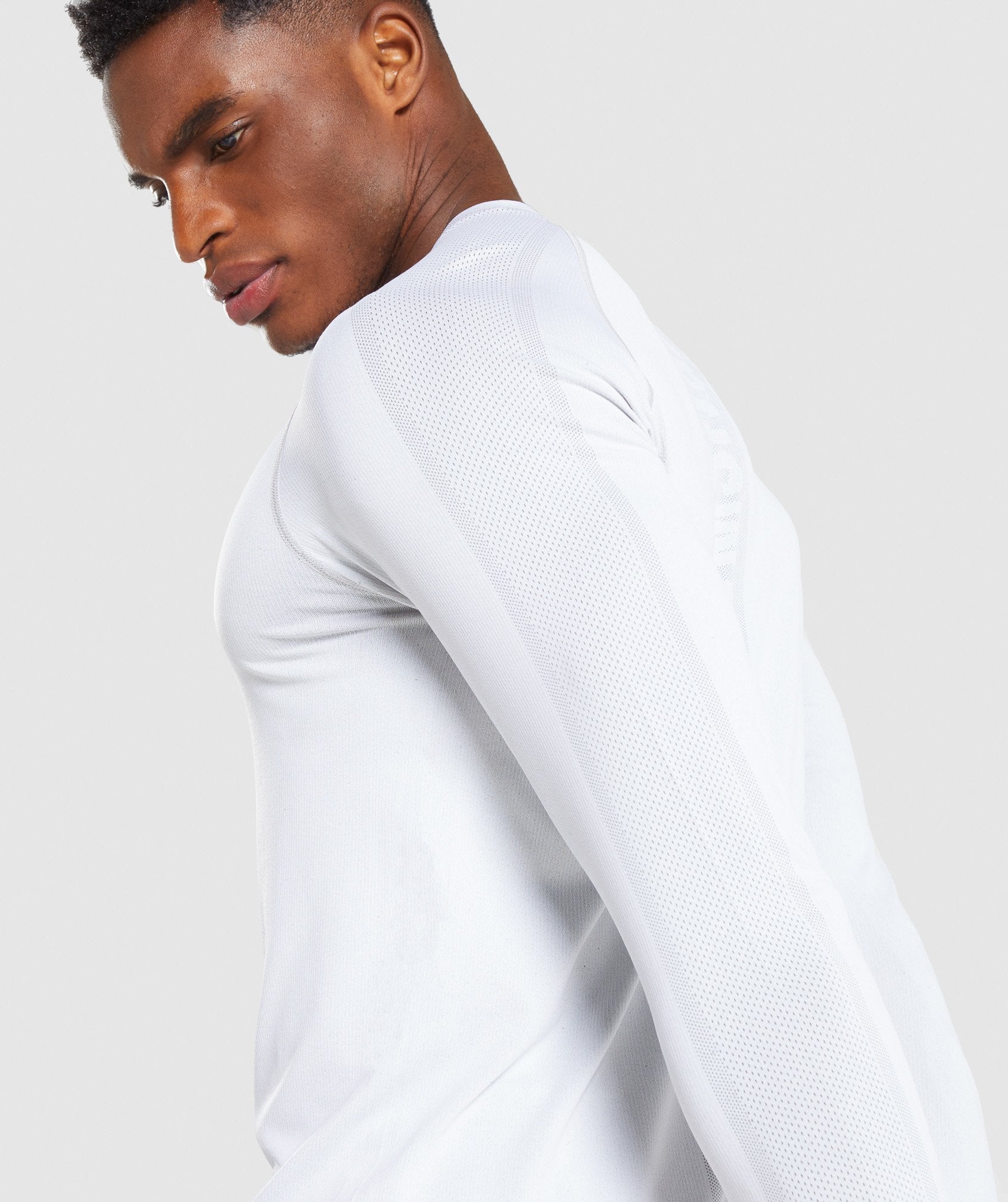 Aspect Lightweight Seamless Long Sleeve T-Shirt in White