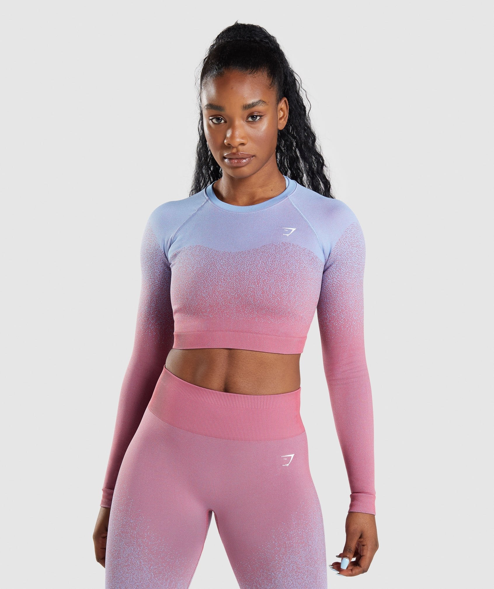 Adapt Ombre Seamless Long Sleeve Crop Top in Rose Pink/Light Blue
