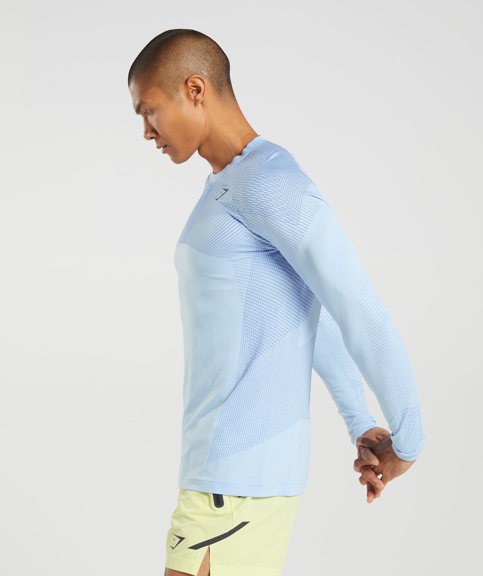 Apex Seamless Long Sleeve T-Shirt in Linen Blue/Court Blue - view 3