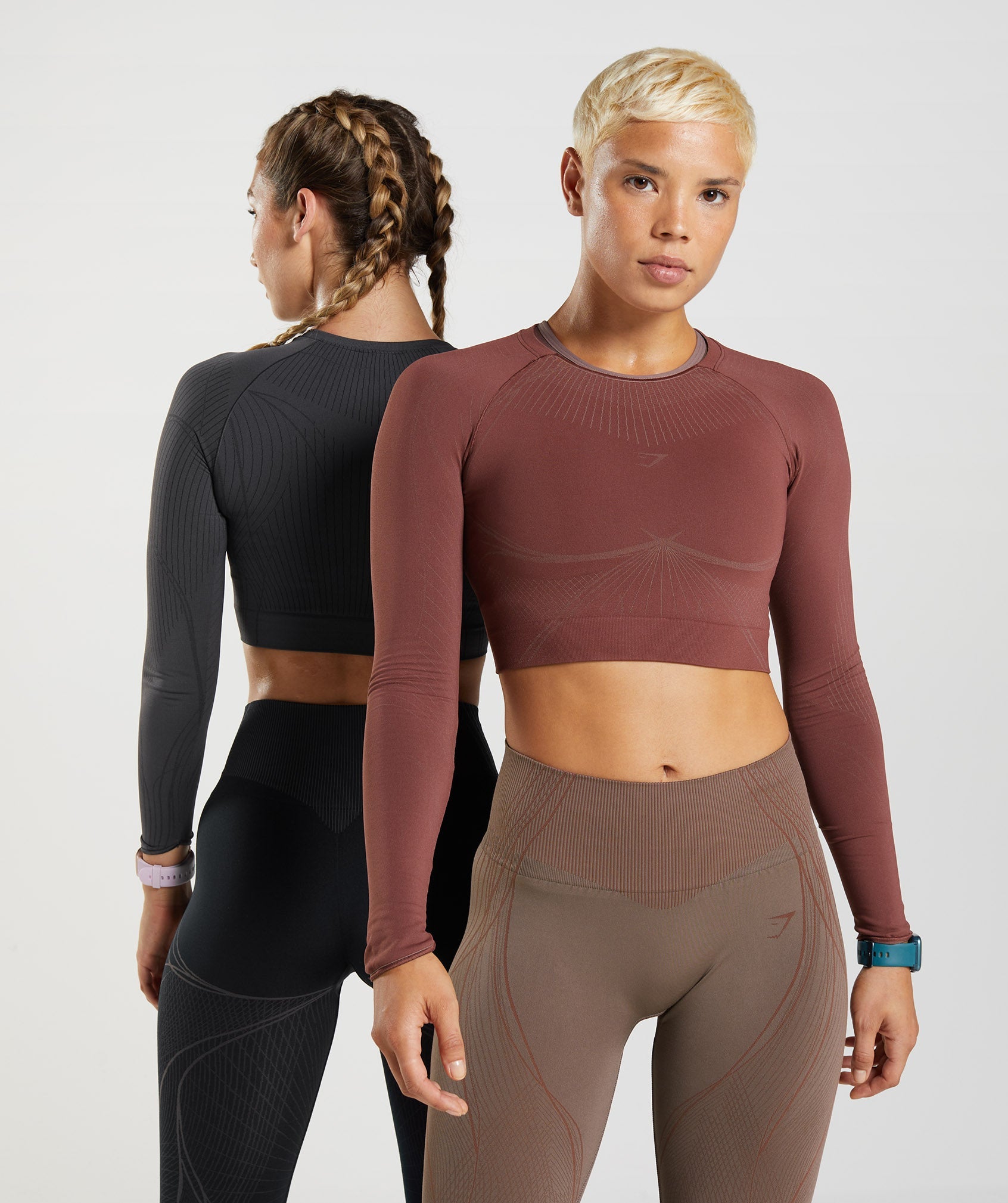 Apex Seamless Crop Top in Cherry Brown/Truffle Brown - view 4