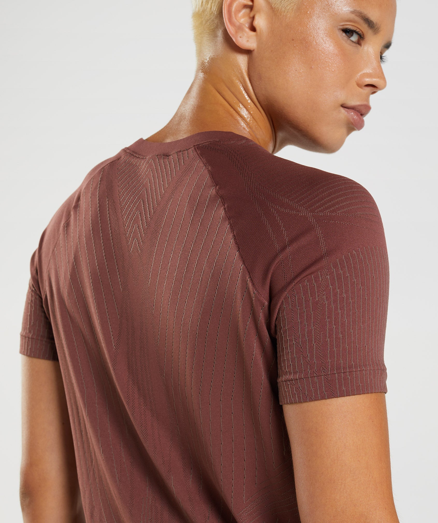 Apex Seamless Top in Cherry Brown/Truffle Brown - view 5
