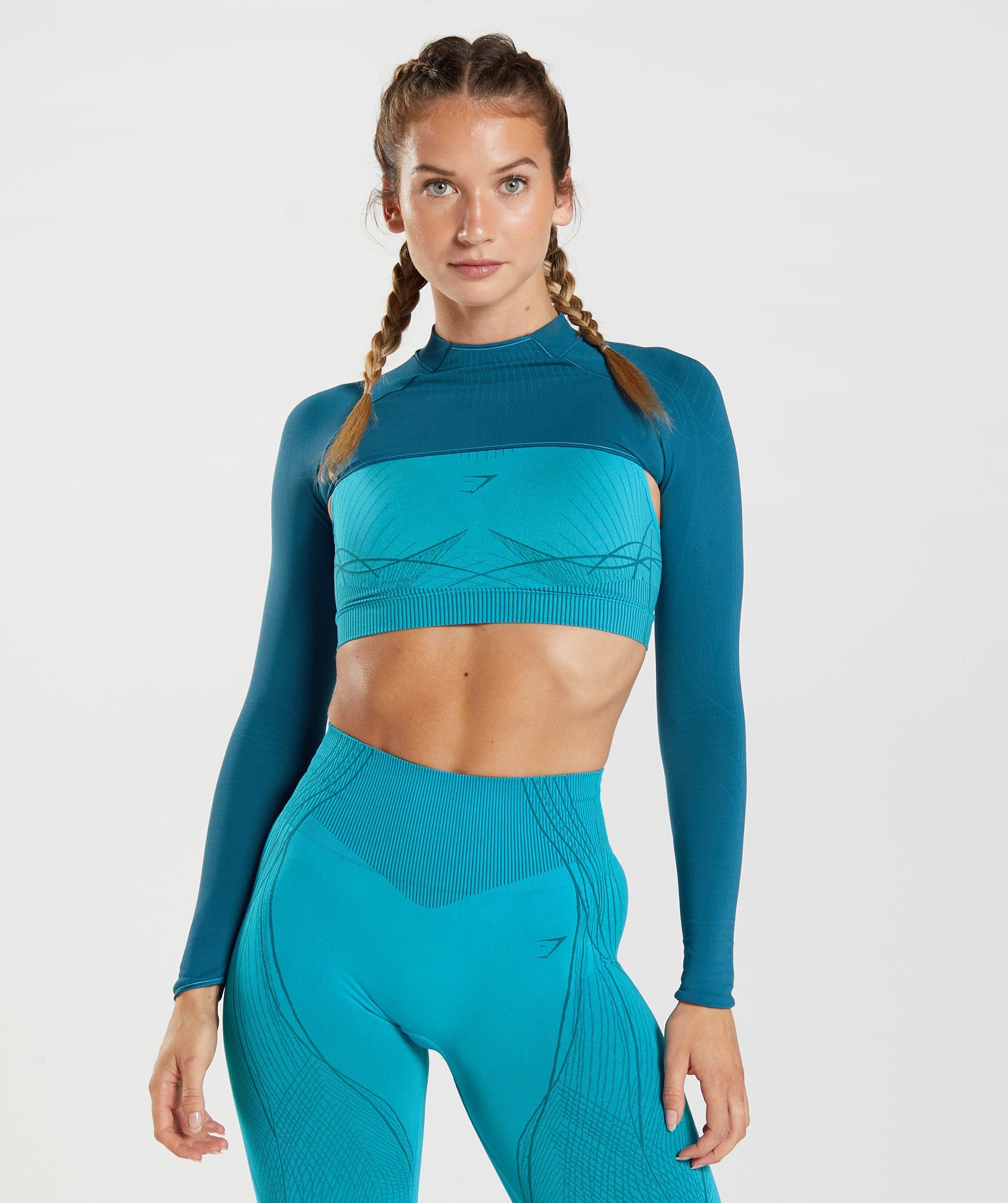 Apex Seamless Shrug in Atlantic Blue/Shark Blue is niet op voorraad