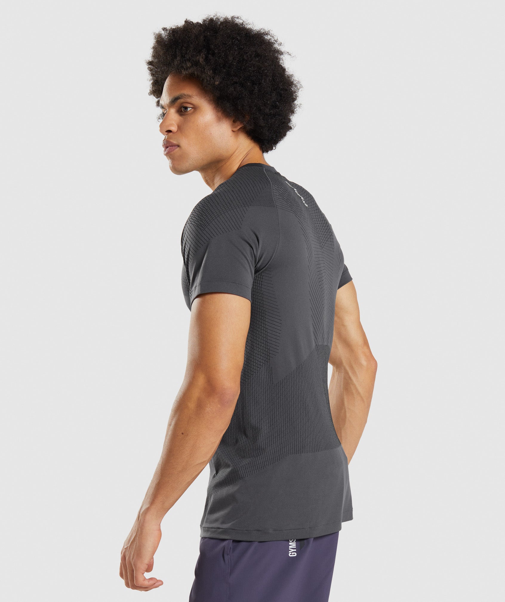 Apex Seamless T-Shirt in Onyx Grey/Black