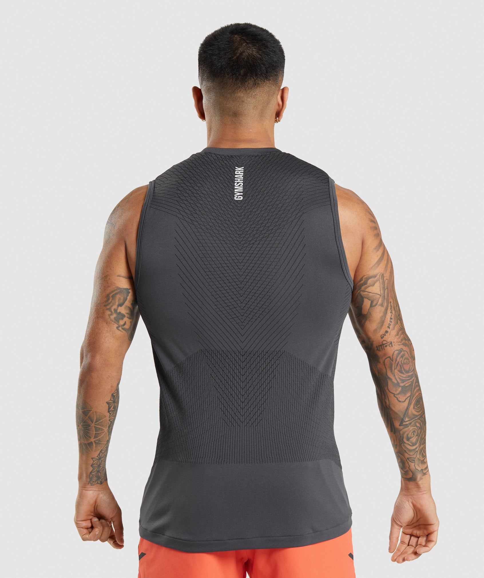 Apex Seamless Tank in Onyx Grey/Black - view 2