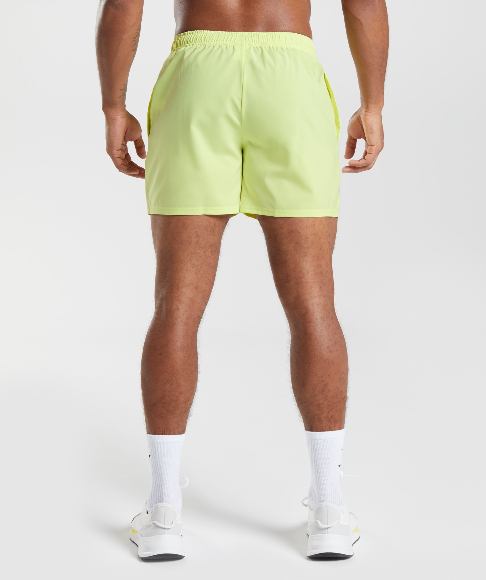 Arrival 5" Shorts in Firefly Green - view 2