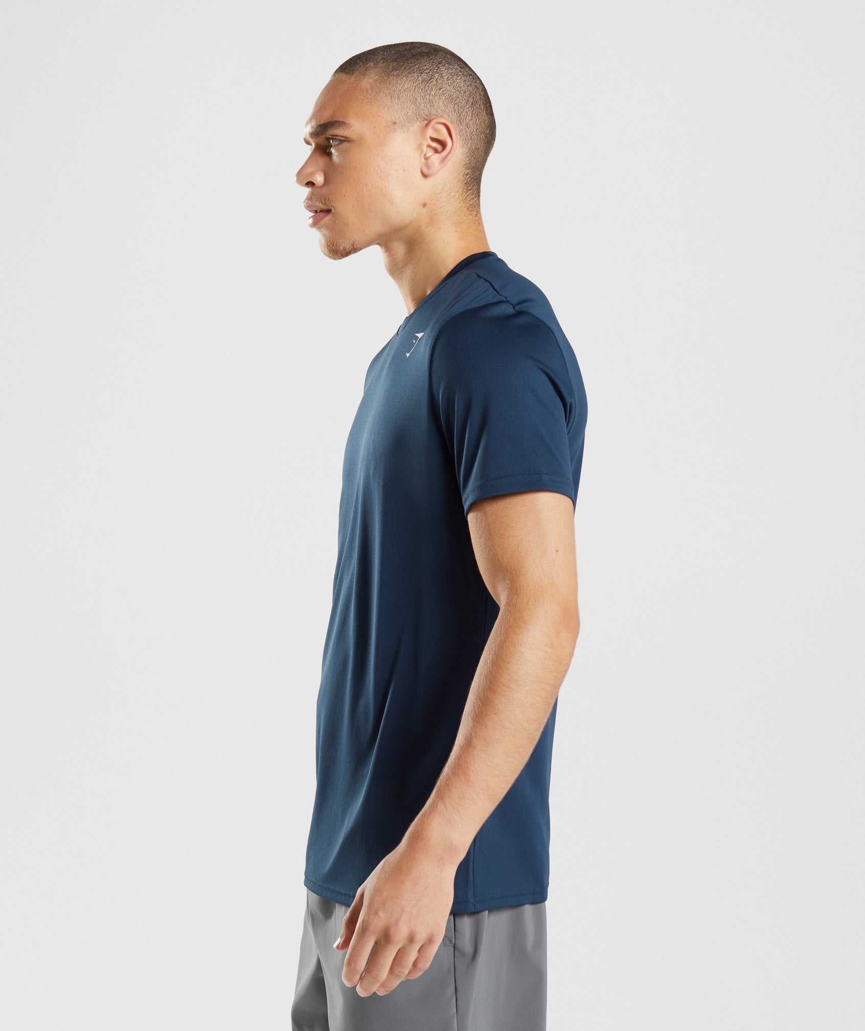 Arrival T-Shirt in Navy - view 3