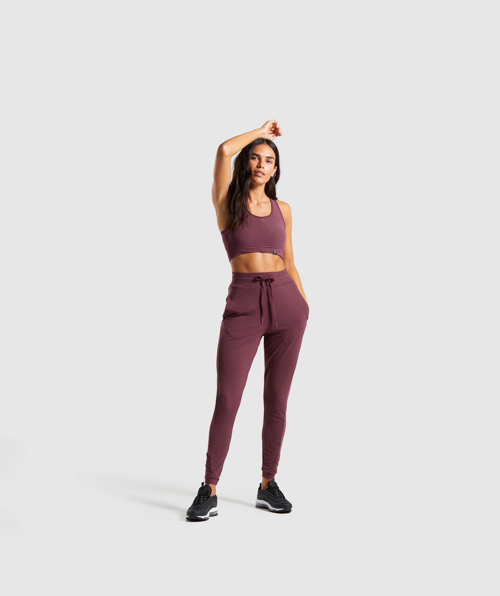 Aura Sports Bra in Berry Red