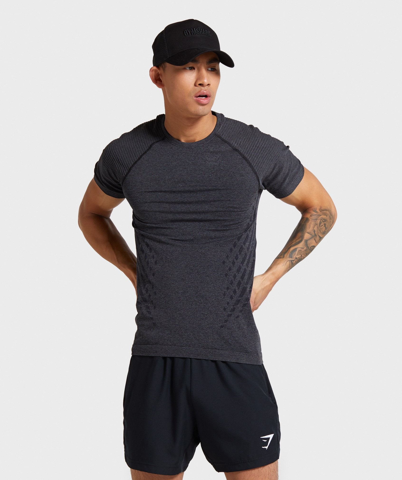 Gymshark Circuit Seamless T-Shirt - Black Marl Image A