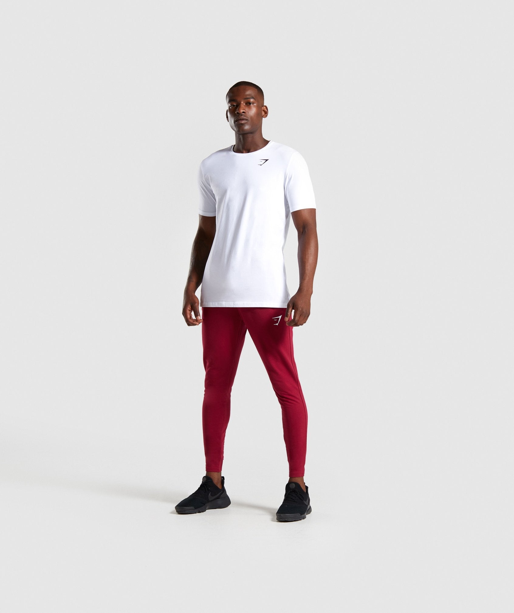 Critical Joggers in Claret