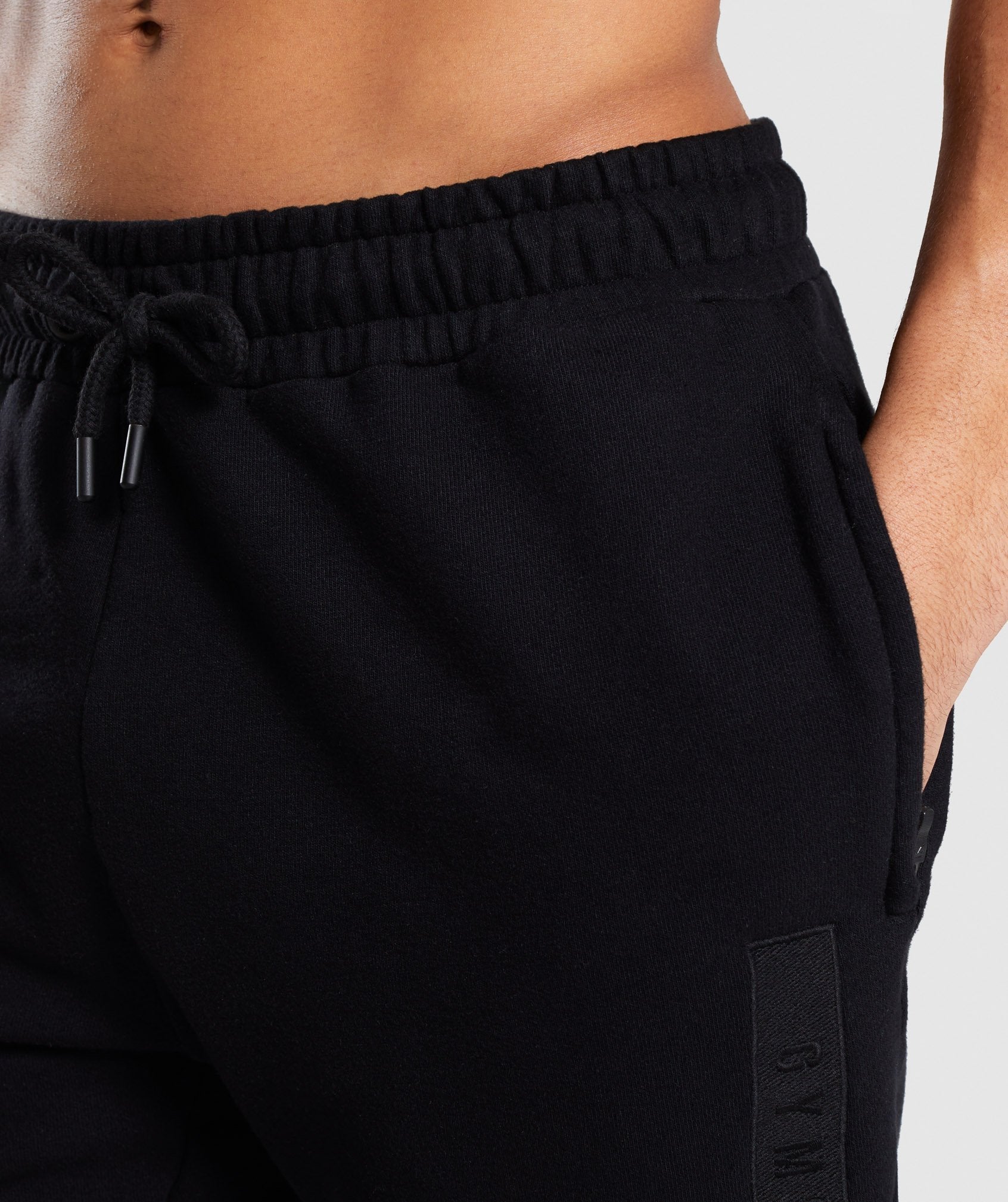 Crucial Shorts in Black - view 6