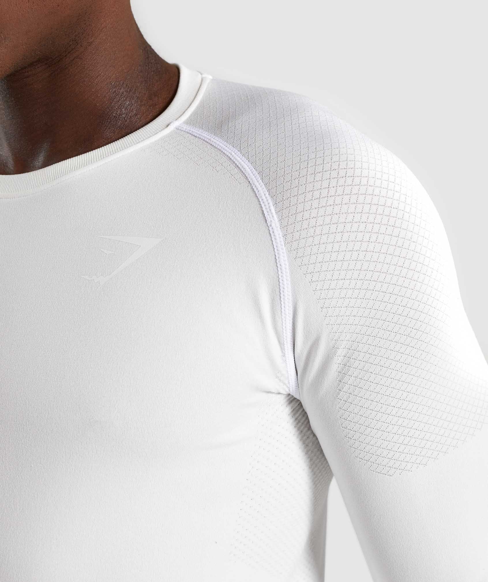 Define Seamless Long Sleeve T-Shirt in White - view 5