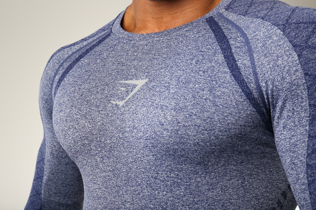 Devant Seamless Long Sleeve T-Shirt in Navy - view 5