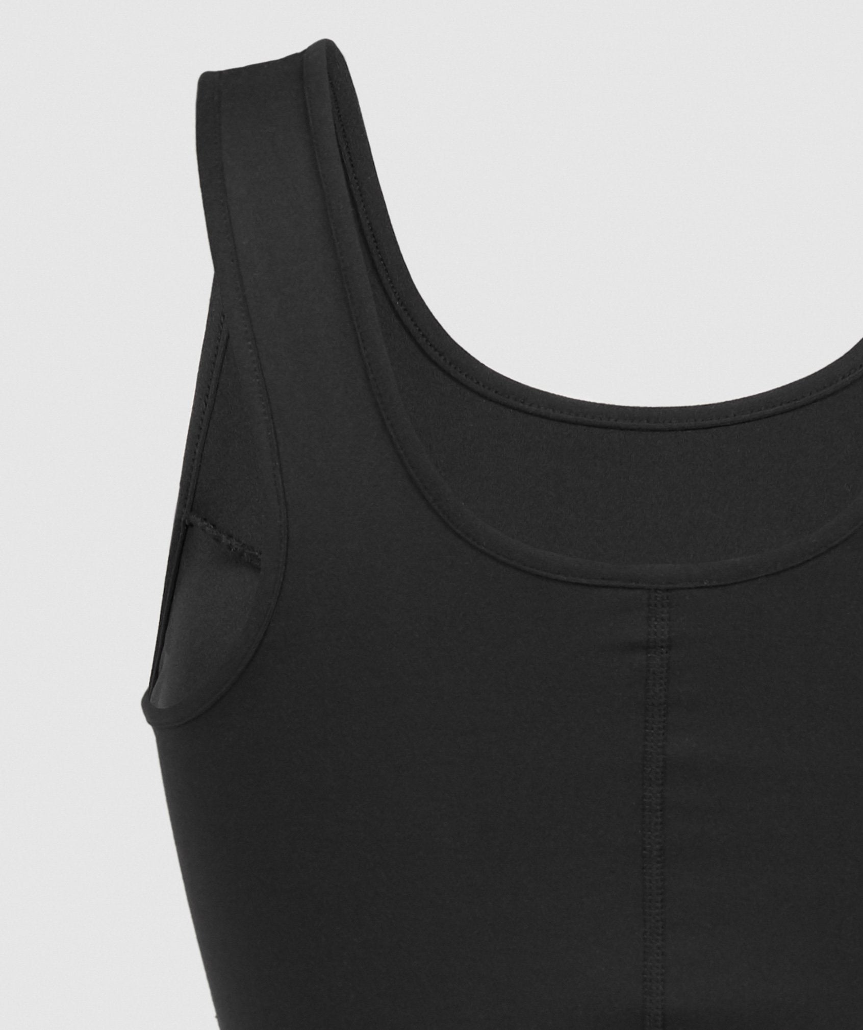 Dreamy Vest in Black - view 3