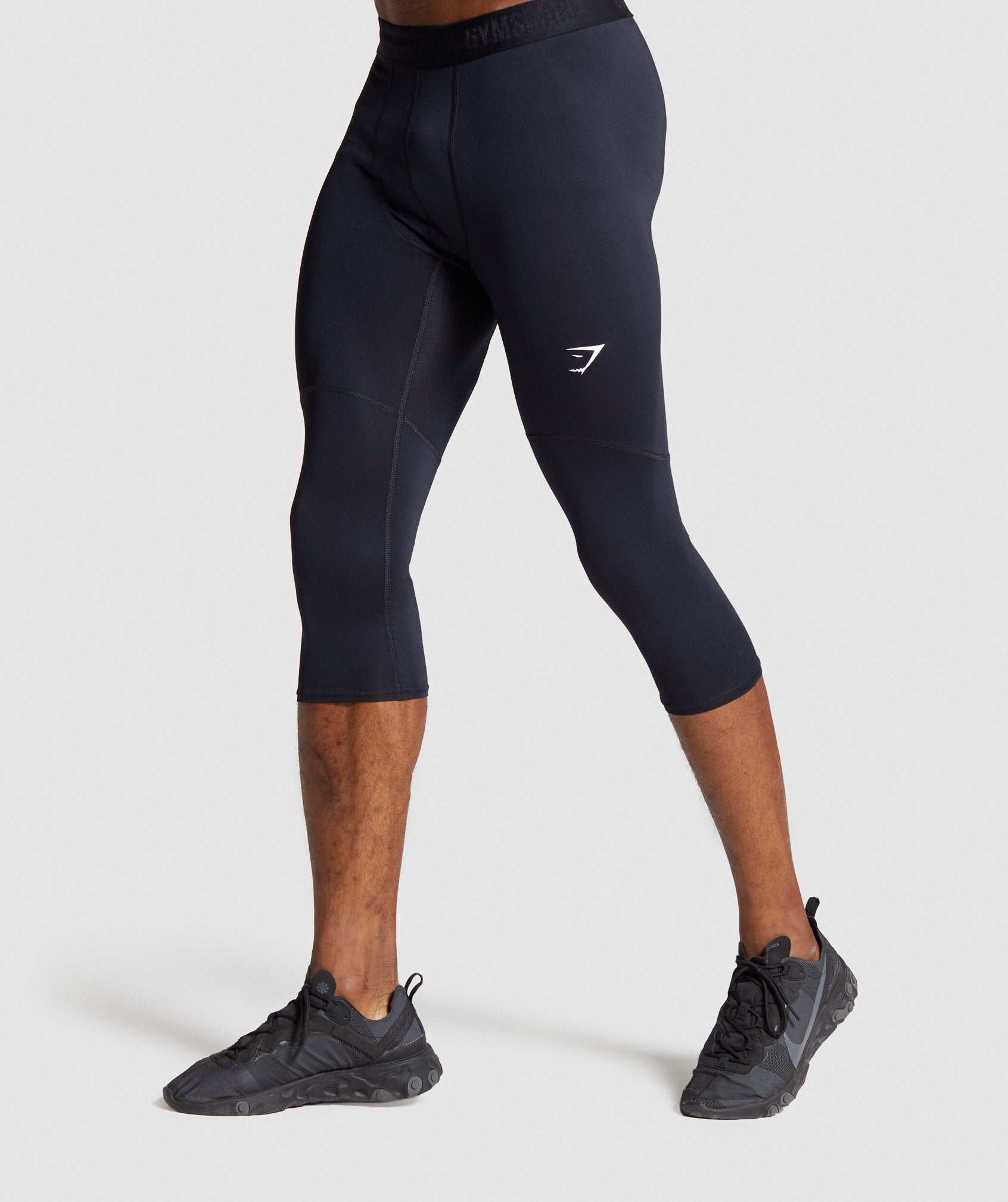 Element Baselayer 3/4 Leggings in Black