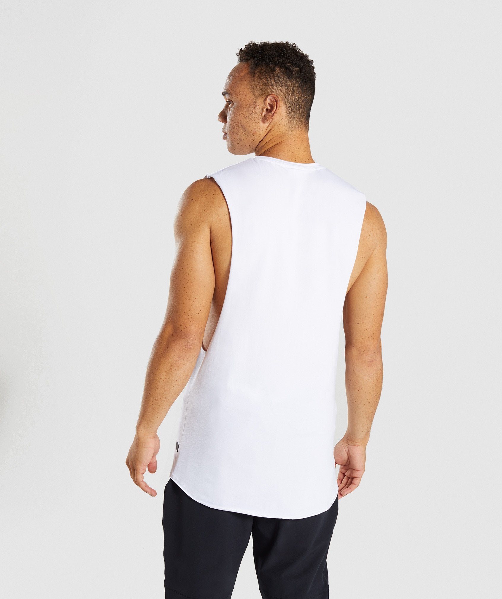 Eaze Sleeveless T-Shirt in White - view 2