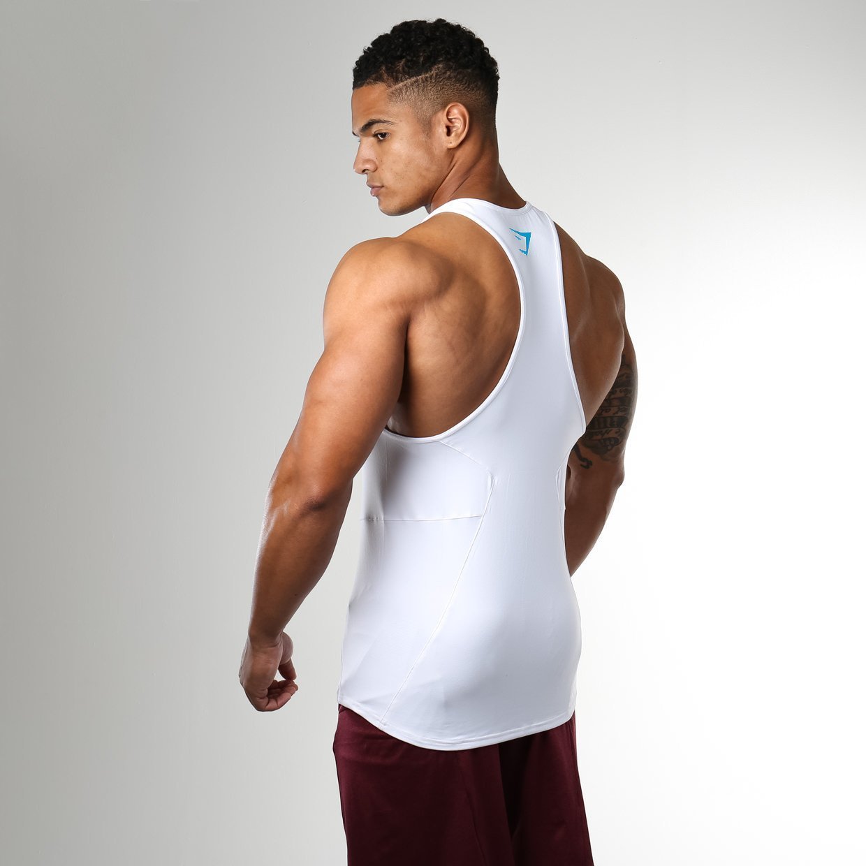 DRY Element Gym Stringer in White - view 4