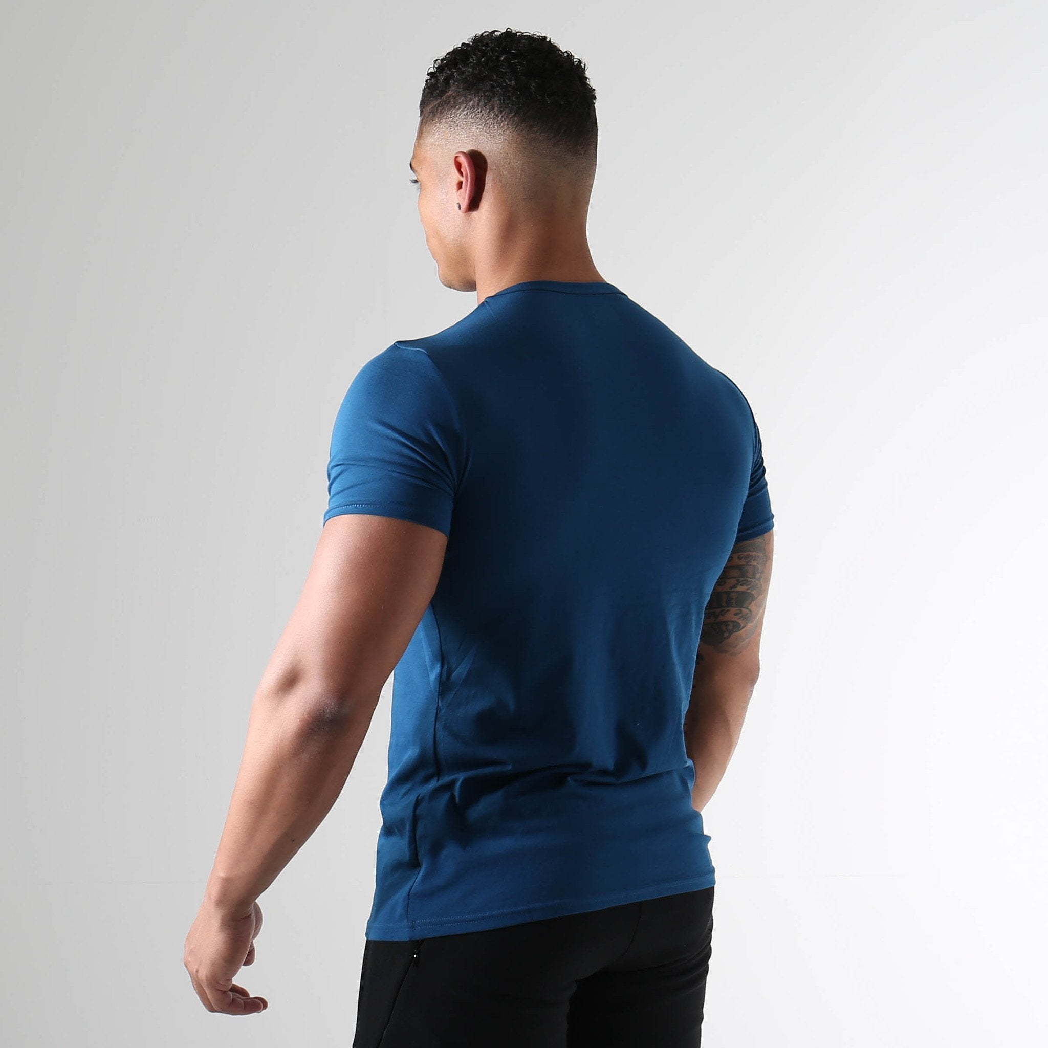 Fitness T-Shirt in Atlantic Blue - view 4