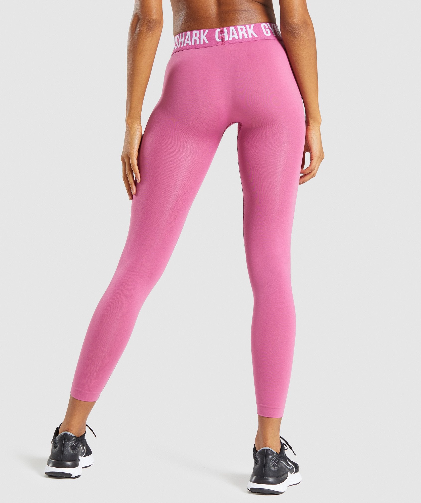 Fit Seamless Leggings in Bright Pink/White - view 2