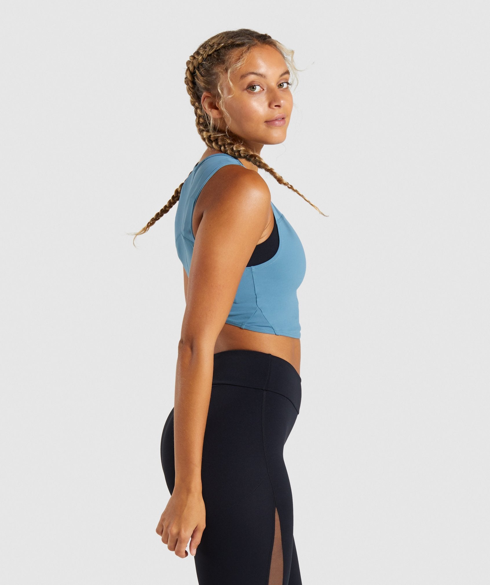 Form Crop Top in Teal - view 3