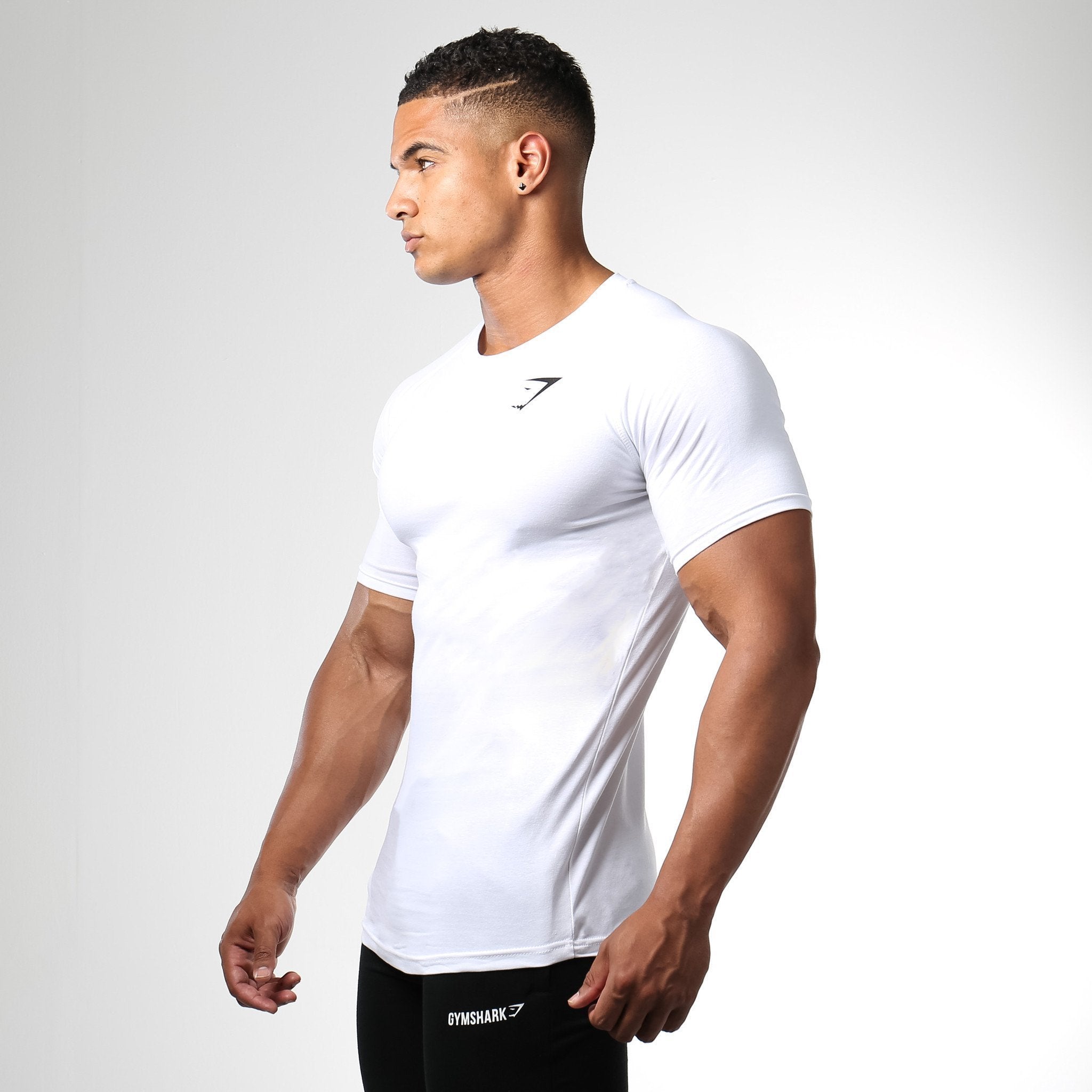 Form Fitted T-Shirt in White - view 2