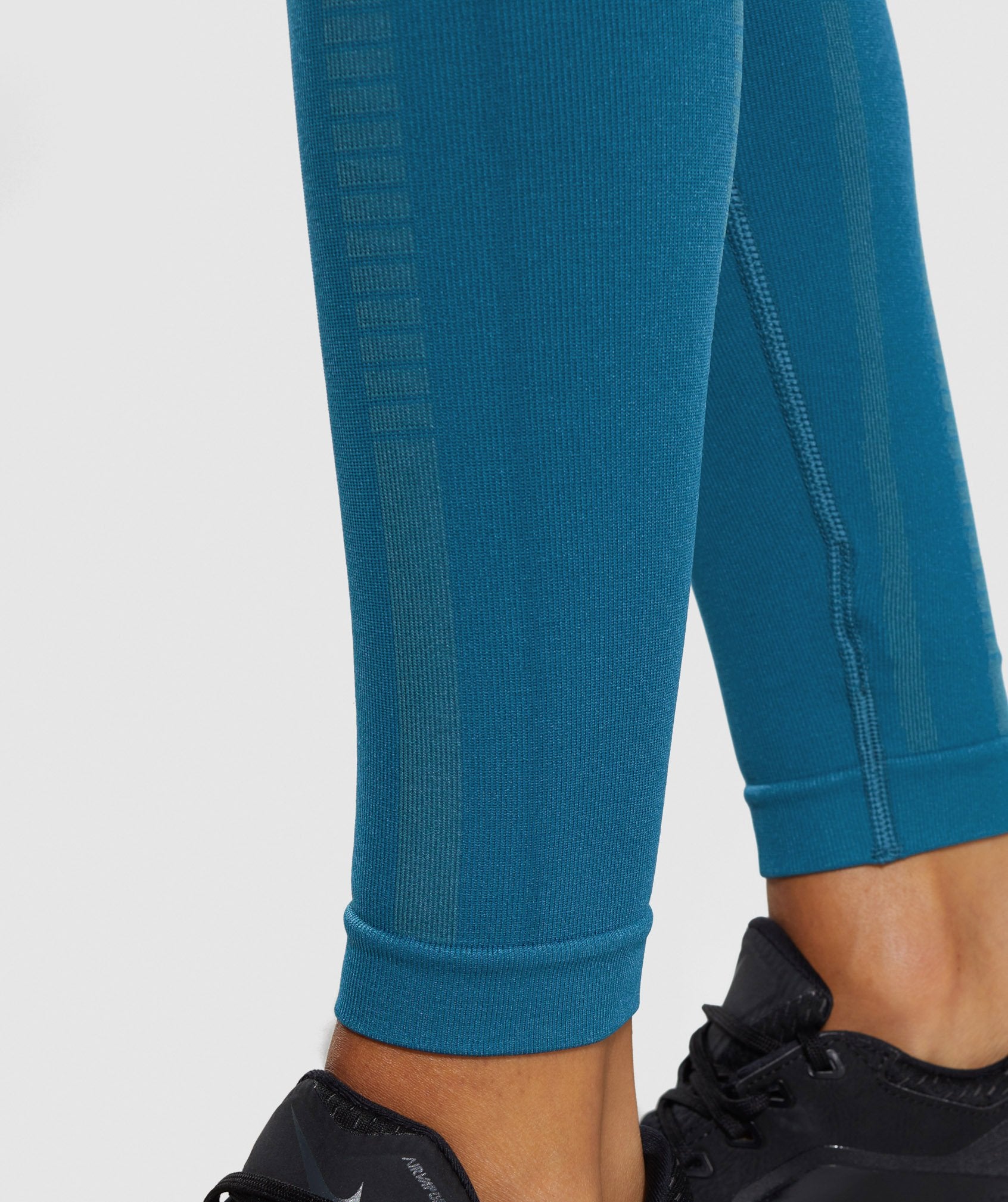 Geo Seamless Leggings in Teal