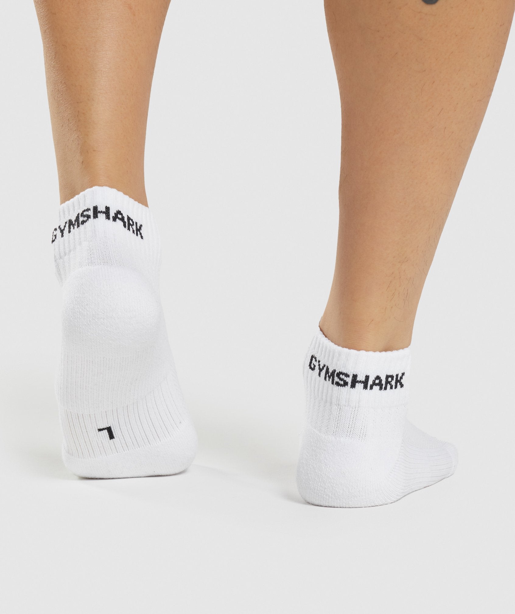 Jacquard Quarter Socks 3pk in White - view 3