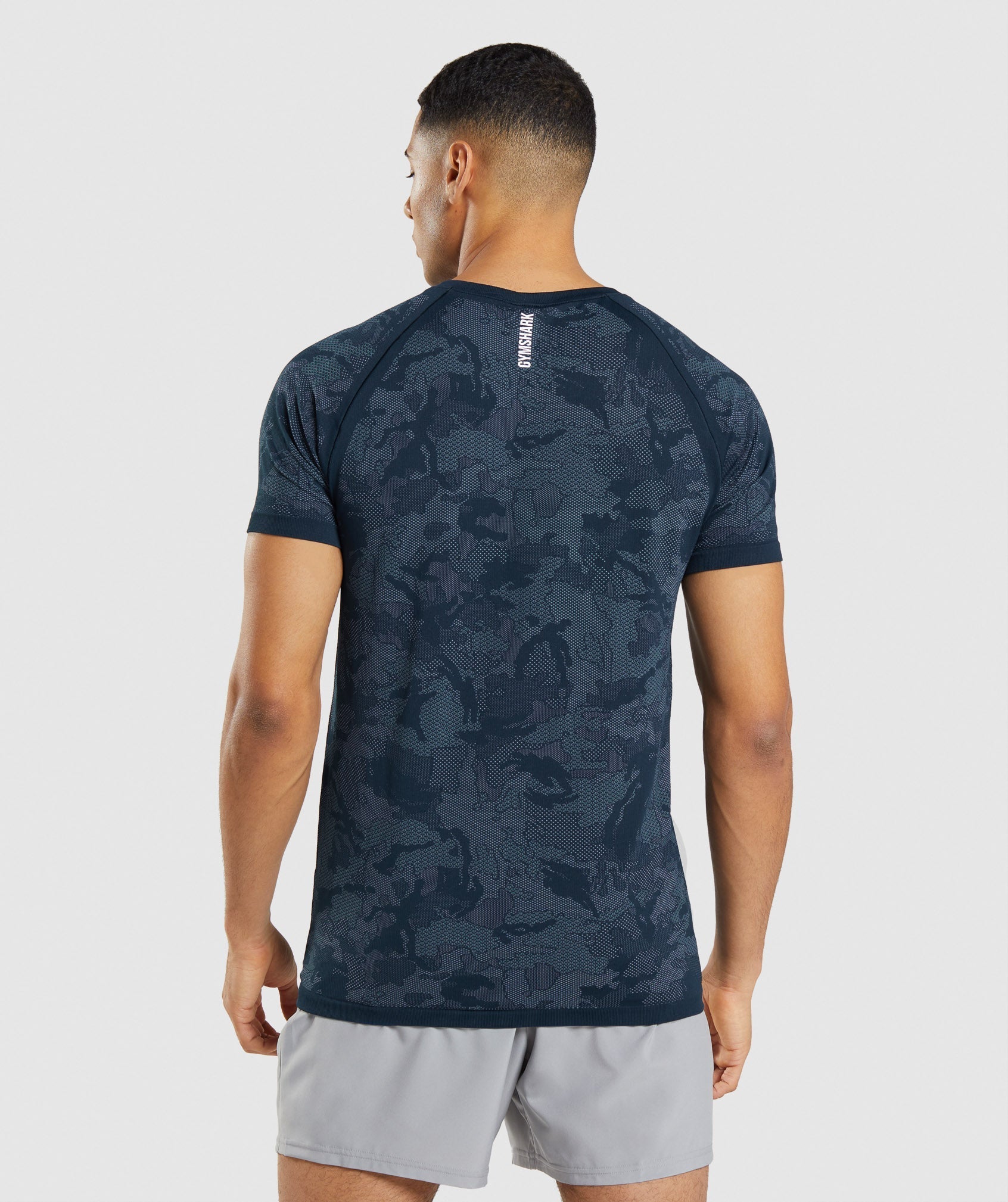 Geo Seamless T-Shirt in Navy/Fog Blue - view 3