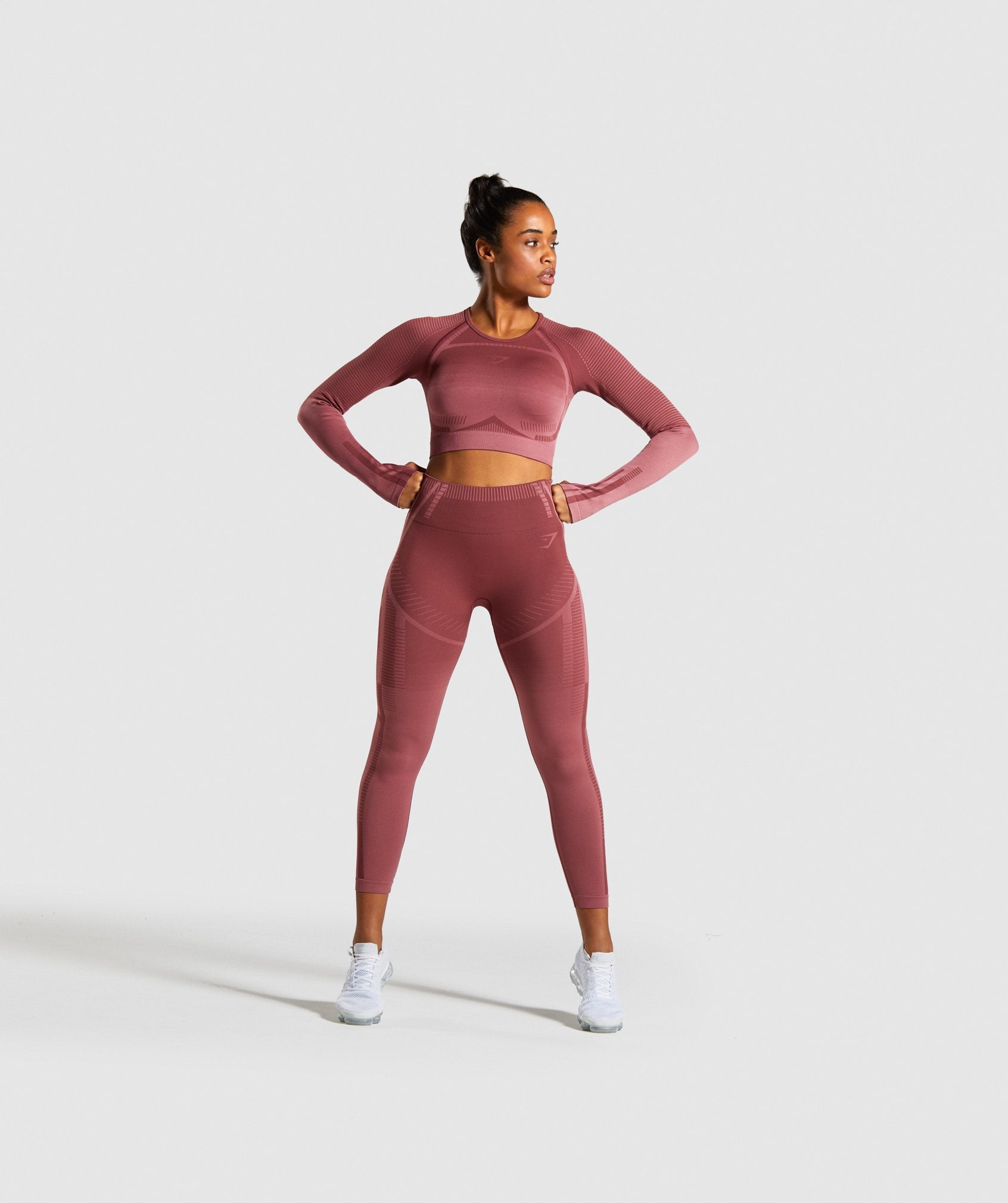 Geo Seamless Long Sleeve Crop Top in Rose - view 4