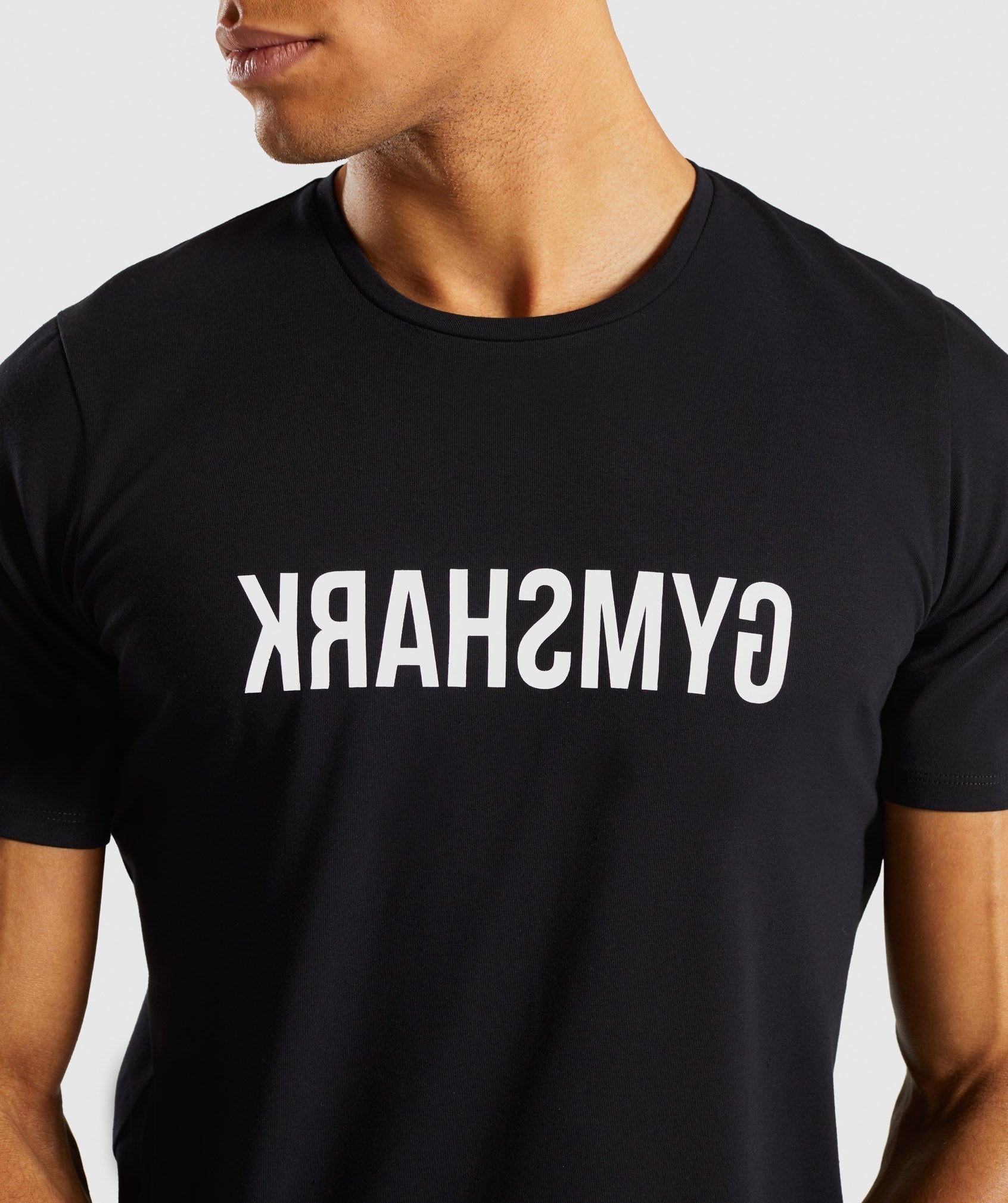 Reverse T-Shirt in Black - view 5