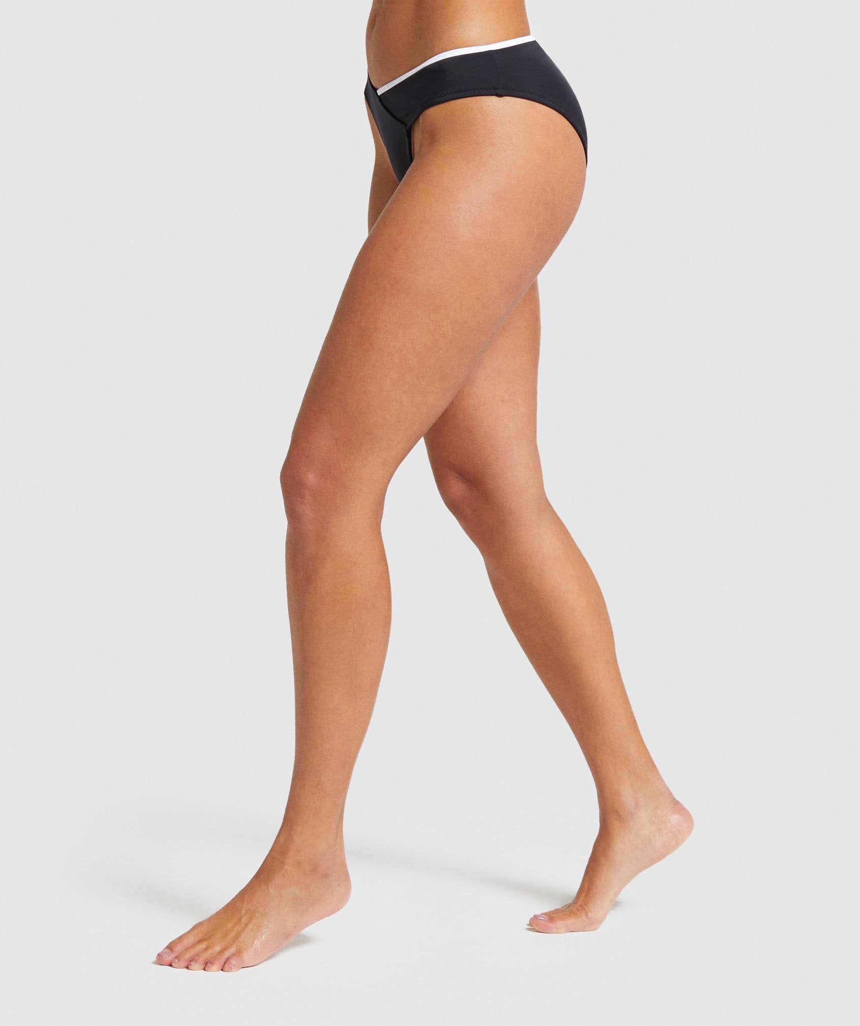 Gymshark Horizon Train Bikini Bottoms - Black Image C