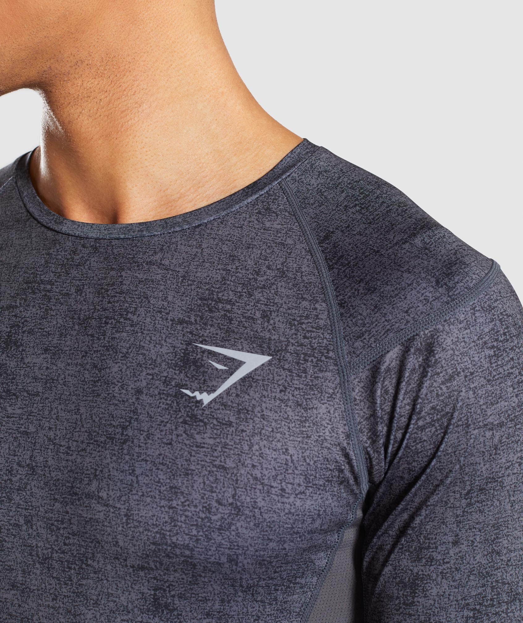 Hybrid Baselayer Top in Charcoal Marl - view 5
